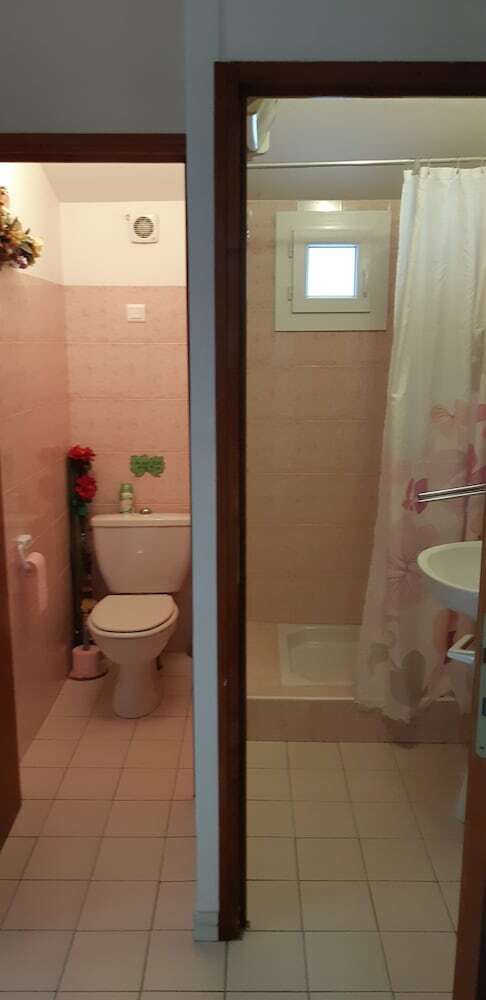 Bed & Breakfast Chambres D'h�tes La Bastide Des Roses