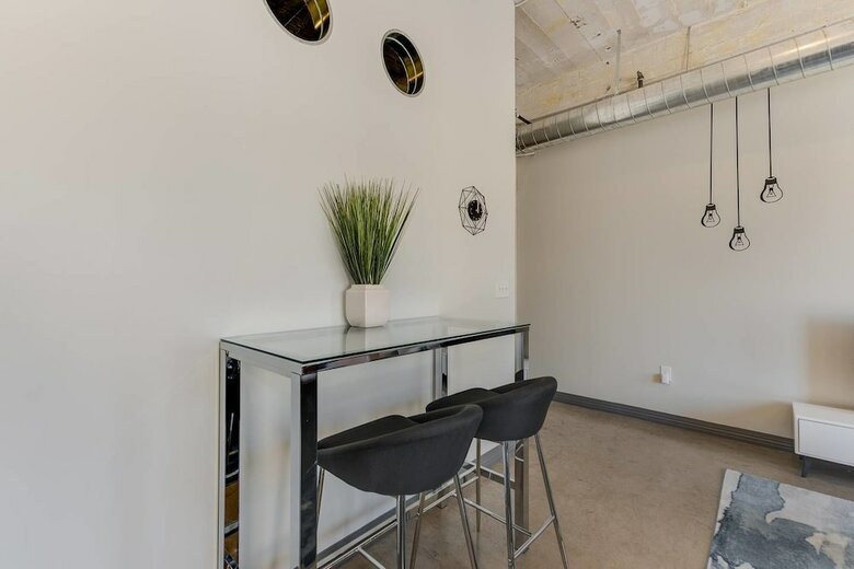 Apartamentos Brand New Stunning Unit - Downtown!
