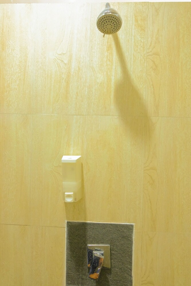 Hostal Oyo 354 32 Guest House