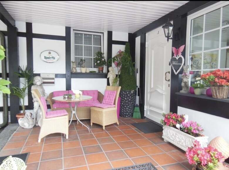 Hotel K�mpgens - Hof