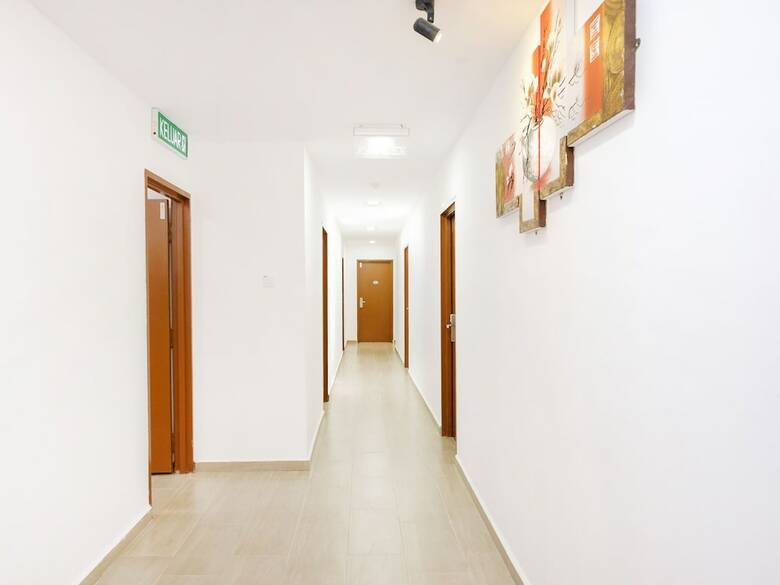 Oyo 718 Mr J Hotel Wakaf Che Yeh 1