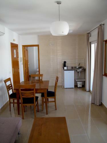 Apartamentos Acantilados De Maro