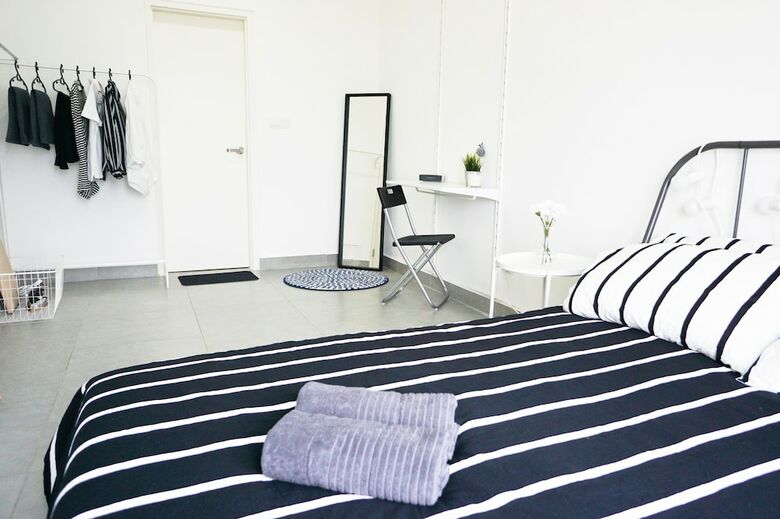 Kanvas Soho Suites