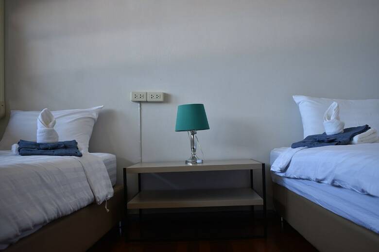 Hotel Maya Bed And Food Hostel