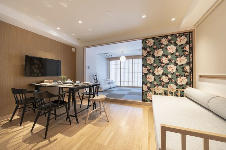 Apartamentos Uhome Akihabara Hotel