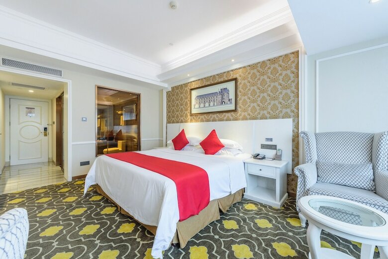 Hotel Ramada Encore Wyndham Nanning City Center