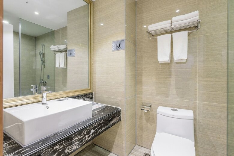 Hotel Ramada Encore Wyndham Nanning City Center