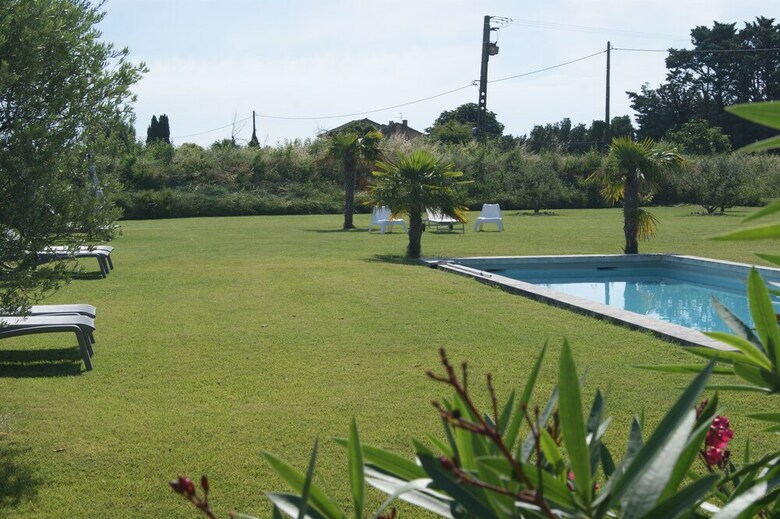 Mas En Pierres Dans Le Luberon
