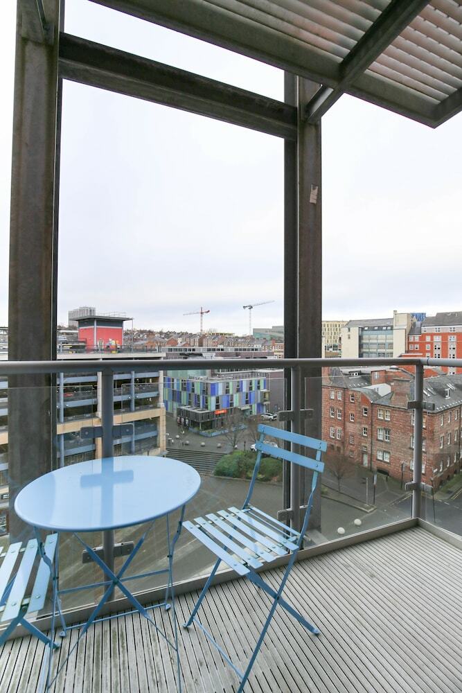 Week2week Fabulous 1 Bedroom City Centre Apartment