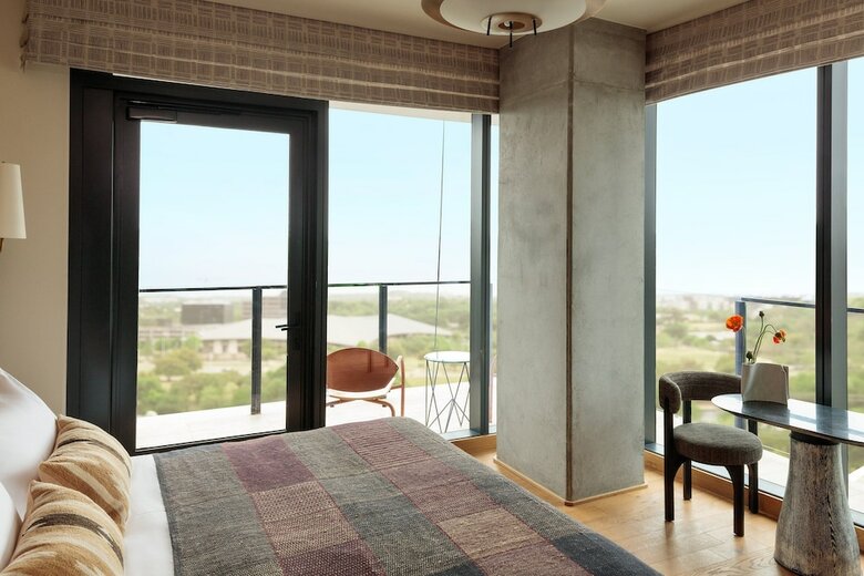 Austin Proper Hotel And Residences