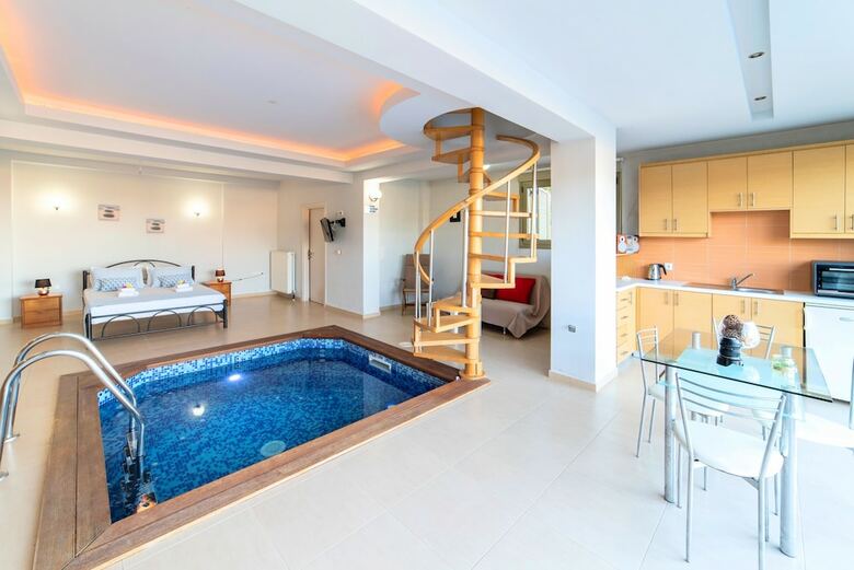 Secret Escape Villa With Heated Pool