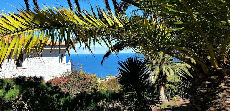 Apartamentos Villa Larnia