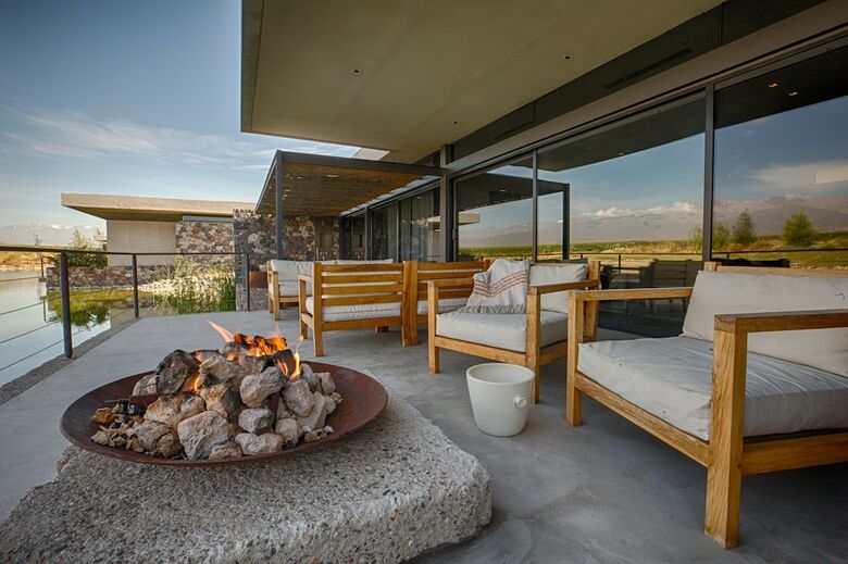 Hotel The Vines Resort & Spa