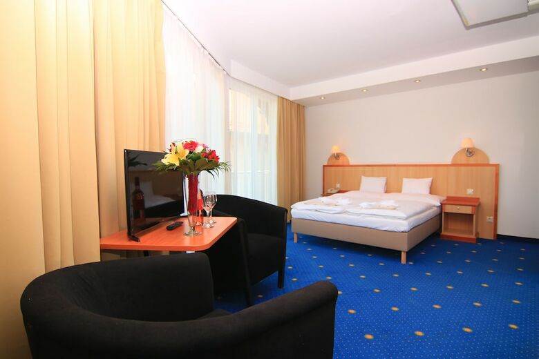 Hotel Holiday Resorts