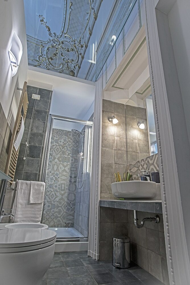 B&B Acanthus