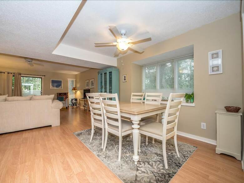 Sailmaster 37 - Two Bedroom Condo