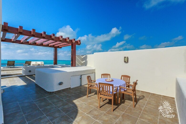 Puerta Al Mar - Penthouse 504