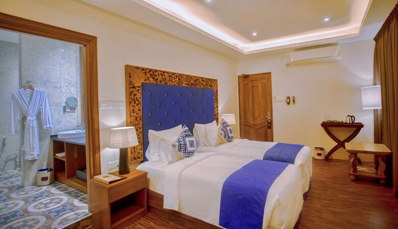 Hotel Sunset Palace View Suites