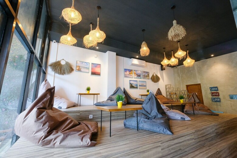 Bed & Breakfast Lopi Hotel