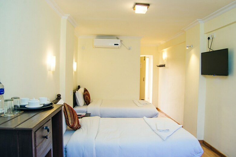 Hotel Highlander Inn