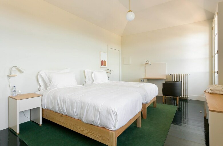 Bed & Breakfast Duas Portas Townhouse