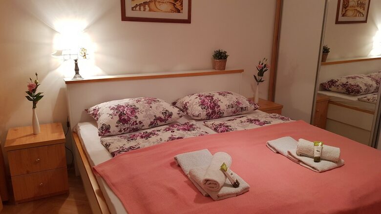 Apartamentos Galeria Nura