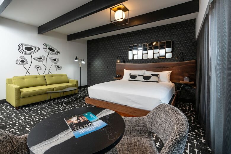 Hotel Earl Of Charlevoix