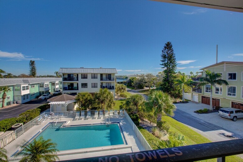 The Anna Maria Island Beach View 208