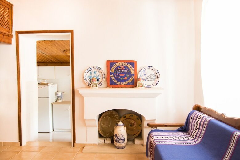 Damatria Family Cottage