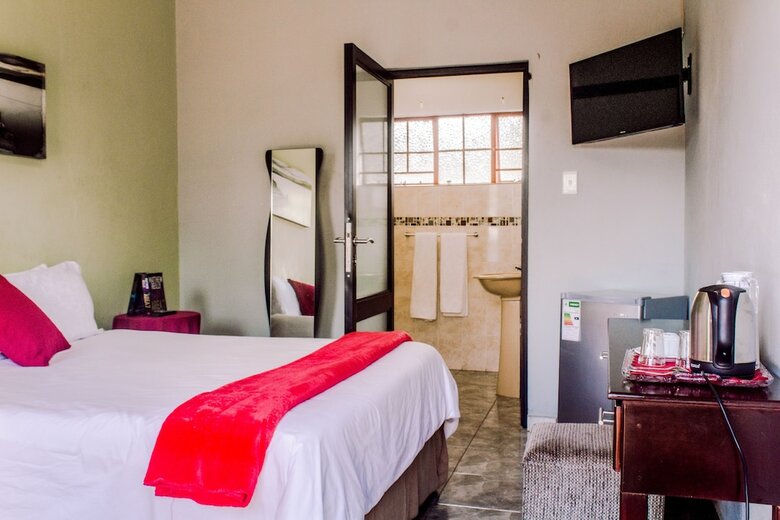 Hotel The Exclusive Joint Guest House