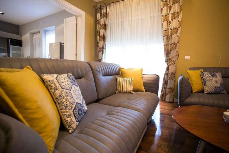 Keypristina Apartments