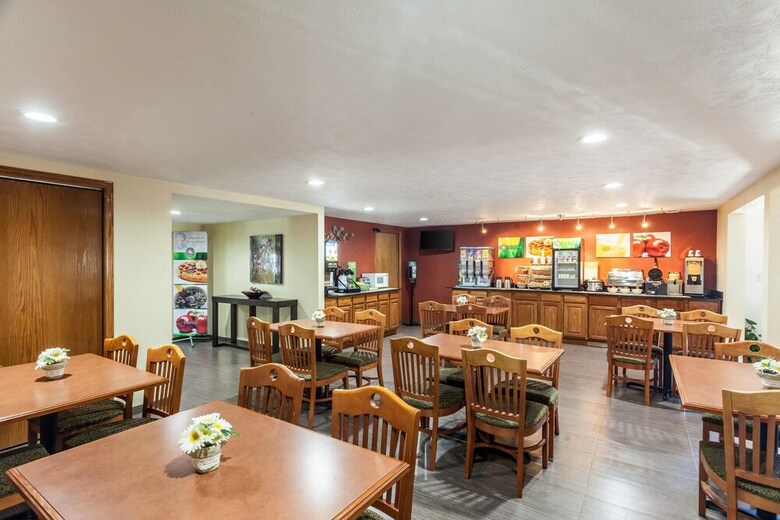 Motel Quality Inn & Suites
