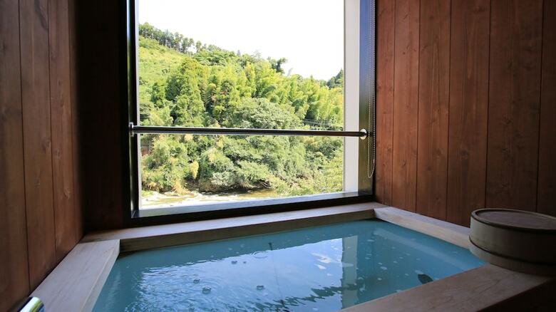 Furuyu Onsen Kakureisen