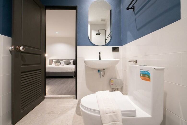 Hotel Kowtha  Rivertel