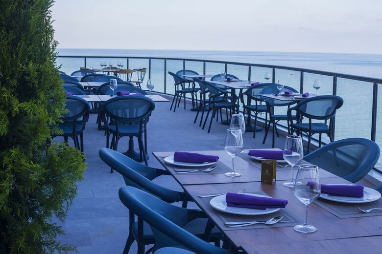 Apartamento Royal Comfort Suites