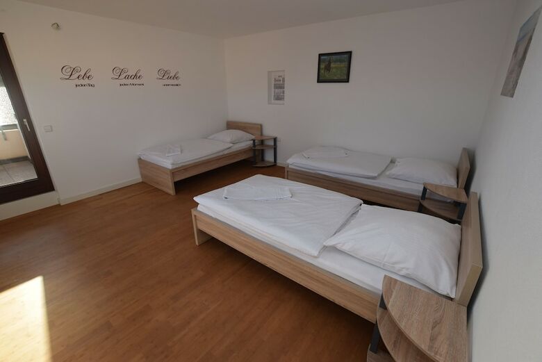 Ab Apartments Teckstra�e In Esslingen