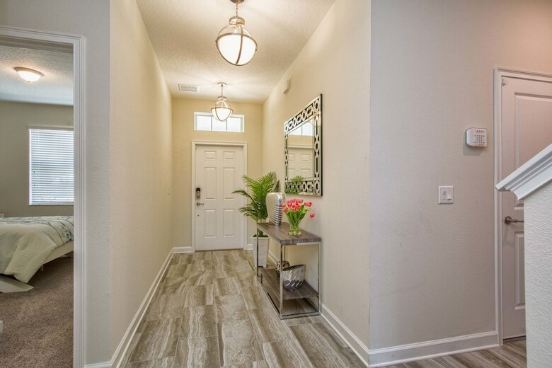 Storey Lake-5 Bedroom Pool Home-1663st