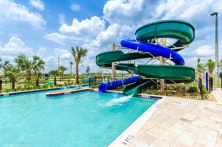 Storey Lake-5 Bedroom Pool Home-1663st