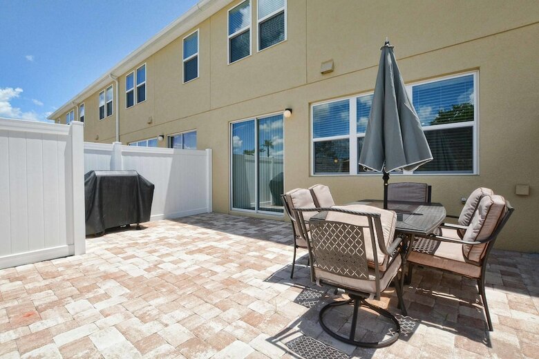 Compass Bay- 4 Bedroom Townhome- 1960cy