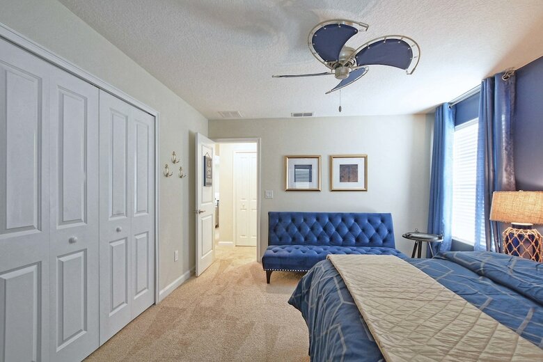 Storey Lake-5 Bedrooms Home W/pool-1650st