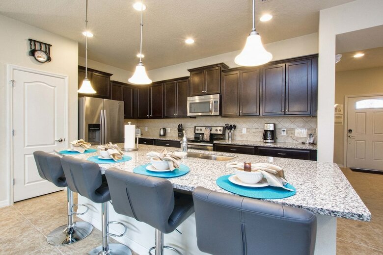 Windsor-5 Bed Townhouse W/splashpool-3804ww