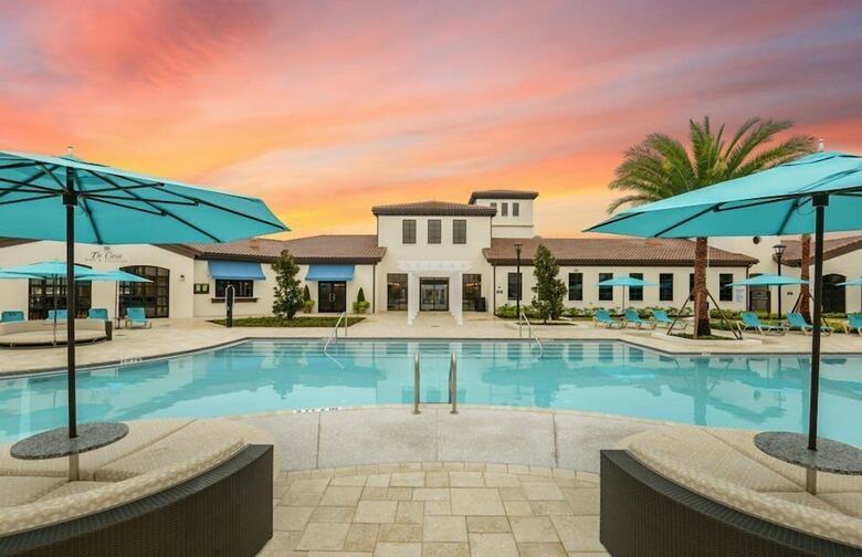 Windsor-5 Bed Townhouse W/splashpool-3804ww