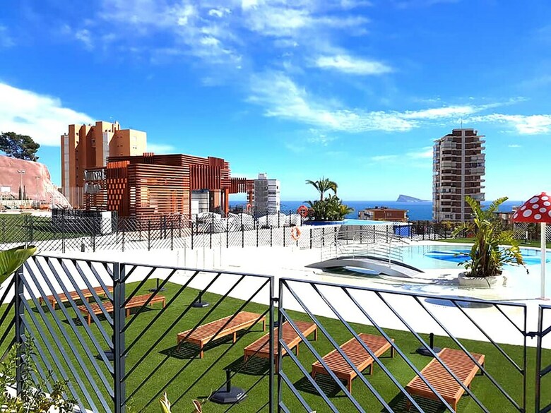 Luxury Sunset Drive Apartments