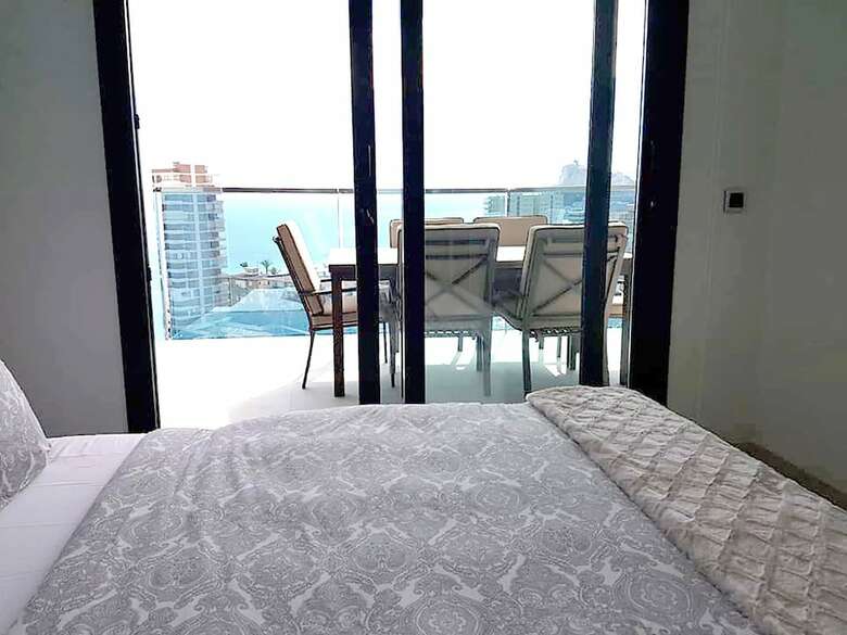 Luxury Sunset Drive Apartments