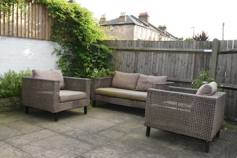 Apartamentos Large 2 Bedroom Garden Flat In Battersea