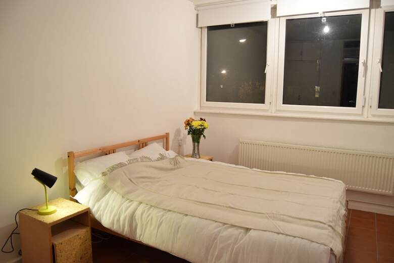 Spacious 1 Bedroom Apartment In London