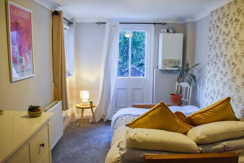 2 Bedroom Apartment In Central Brighton