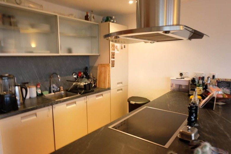Stunning Apartment With Views Across London