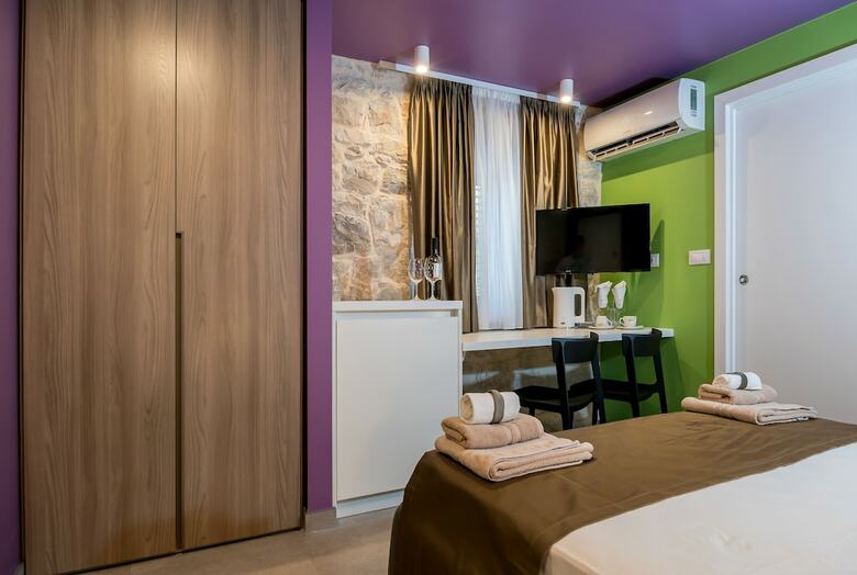 Hotel Annies Stone Studio & Room