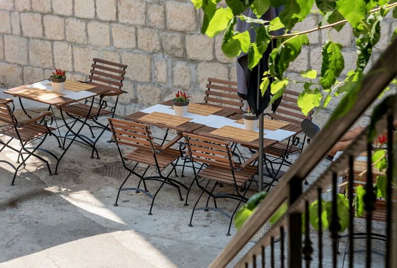 Hotel Annies Stone Studio & Room